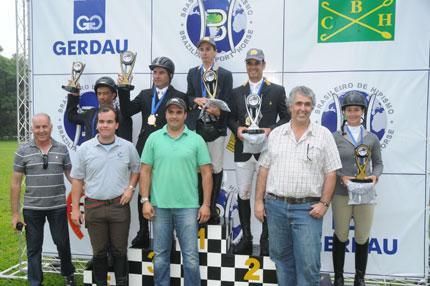 Campeão Felipe Juares de Lima / Zuleika Método (Rondo Método x Thurin) - FPH / Foto:  Tupa Video Divulgação