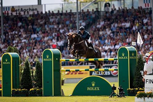 Pedro Veniss e Quabri de L Isle honrando o Brasil no GP 5* Rolex em Aachen  / Foto: Ashley Neuhof