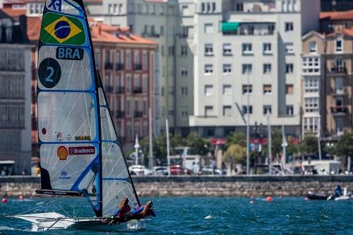 Velejadoras disputam regata de medalha no sábado, dia 10 / Foto: Jesus Renedo/Sailing Energy/World Sailing