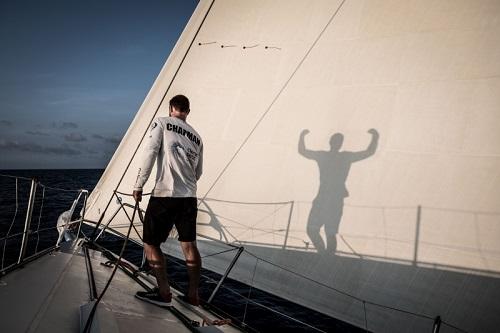 Reta final da sexta etapa segue com barcos próximos / Foto: James Blake/Volvo Ocean Race