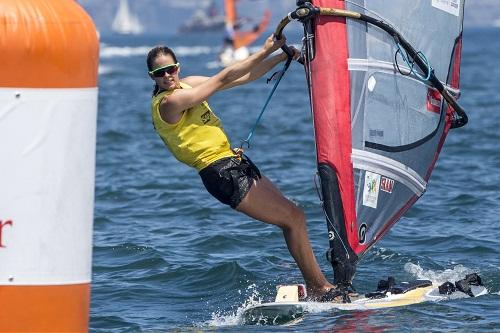 Com mais um título na 49erFX, Martine Grael e Kahena Kunze fecham campanha perfeita na competição. Patrícia Freitas confirma o ouro na RS:X feminina / Foto: Jesus Renedo/Sailing Energy/World Sailing