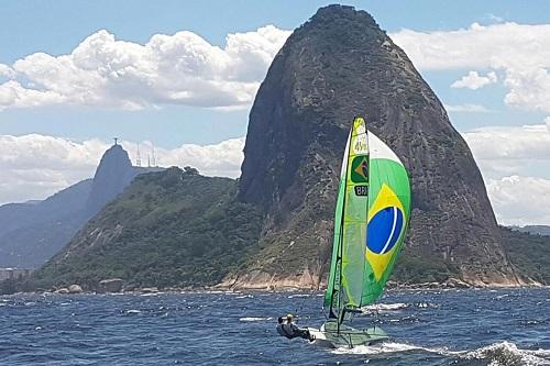 Bicampeão olímpico compete em Porto Alegre em mais uma etapa do novo desafio na classe 49er, ao lado do proeiro Gabriel Borges, a fim de iniciar o ciclo olímpico para Tóquio/2020 / Fotos: Divulgação