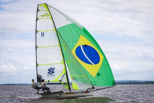 Com três segundos lugares nas regatas desta quarta-feira (7), bicampeão olímpico segue em busca de evolução dentro da nova classe no iatismo, a 49er / Foto: Gustavo Roth/ @AgenciaPreview/Divulgação