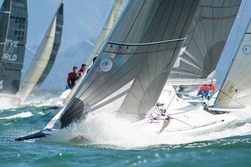 Com 21 barcos inscritos, a flotilha one design mais numerosa do campeonato abre nesta quarta-feira (12) programação de dez regatas para a classe / Foto: Marcos Méndez / SailStation