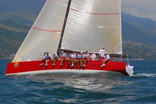 Na classe ORC, a tripulação do Touché confirmou o favoritismo e teve a melhor média de pontos nas cinco regatas e venceu a etapa / Foto: Aline Bassi / Balaio