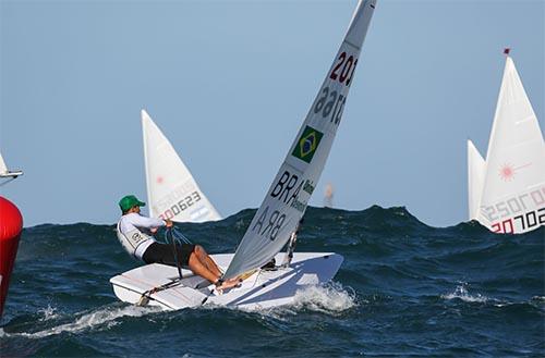  Em dia com apenas um regata, Bruno Fontes manteve quinta colocação na classificação geral / Foto: Fred Hoffmann