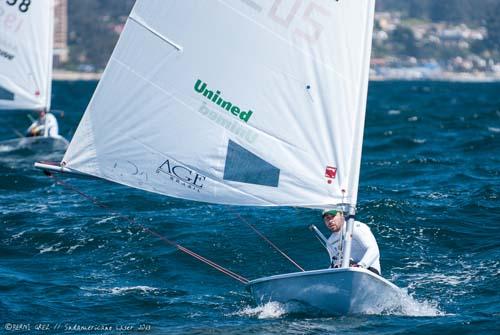 O velejador Bruno Fontes abriu de forma consistentes as disputas / Foto: Berni Grez