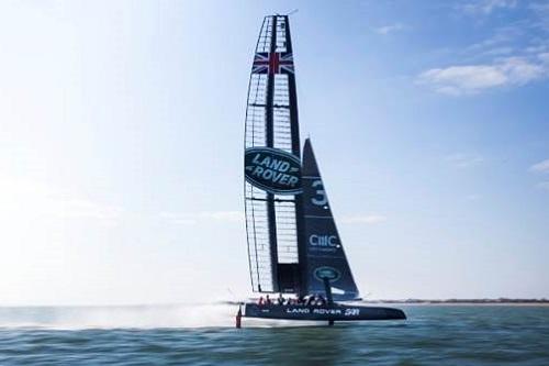 O velejador Sir Ben Ainslie afirma que a inteligência artificial poderá fazer a diferença para a equipe Land Rover BAR dar a primeira vitória dos britânicos na America’s Cup / Foto: Divulgação Land Rover