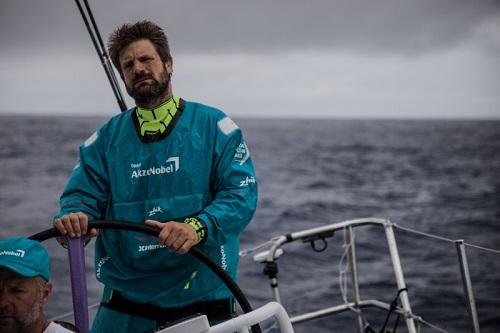 Team AkzoNobel e Scallywag são os grandes vencedores nas últimas 24 horas da etapa / Foto: Jeremie Lecaudey/Volvo Ocean Race