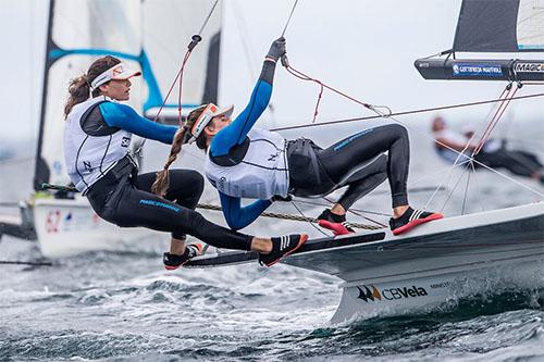 Martine Grael e Kahena Kunze   / Foto: Jesus Renedo/ Sailing Energy