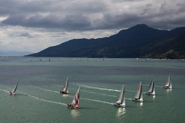 A 39ª edição da Rolex Ilhabela Sailing Week está confirmada para 8 a 14 de julho de 2012, no Yacht Club de Ilhabela / Foto: Rolex / Carlo Borlenghi