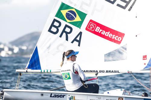  A velejadora Fernanda Decnop encerrou na quarta-feira (dia 20) a sua participação no Campeonato Mundial da classe Laser Radial / Foto: Wander Roberto/ Bradesco/ Inovafoto