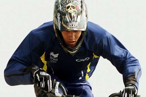 Ciclismo BMX planeja partir bem para fazer uma boa prova em Londres 2012/ Foto: Wander Roberto/COB