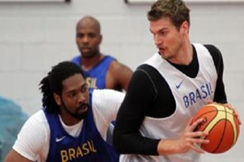 Brasileiro estará com a seleção em Londres / Foto: Gaspar Nóbrega / Inovafoto / CBB