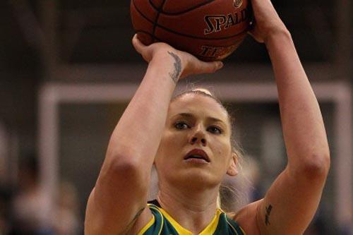 Basquete feminino apara arestas nos treinos para estreia contra a França/ Foto: Divulgação