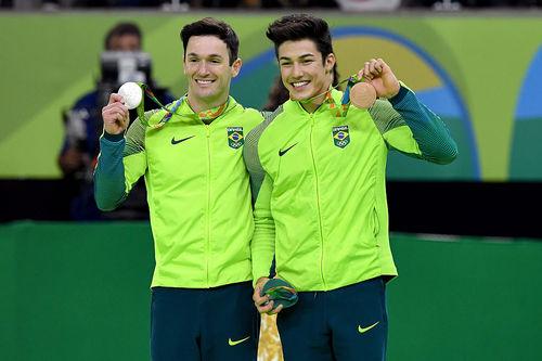 Arthur Nory foi bronze e Diego, prata / Foto: Quinn Rooney / Getty Images