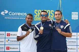 Pódio do Trampolim 1m Masc: Isaac (prata), Ian (ouro) e Pedro (bronze) / Foto: Satiro Sodré / SSPress / CBDA