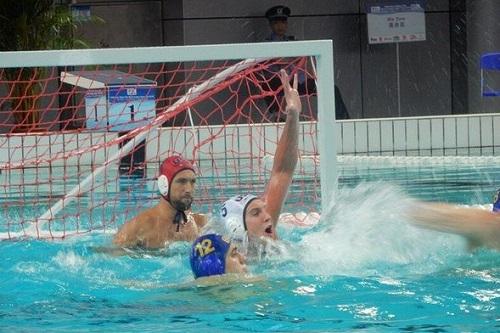 EUA 10-7 Brasil (touca azul). Nº 12 Josip Vrlic / Foto: Divulgação FINA