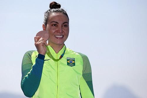 Bronze nos Jogos do Rio e vice-campeã da Copa do Mundo no ano passado, atleta busca bom resultado na prova deste sábado (4), na Argentina / Foto: Satiro Sodré/SSPress