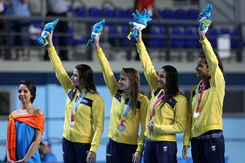 Com muita raça, o revezamento 4x200m livre feminino conquistou a medalha de prata no XVI Jogos Pan-Americanos, na noite desta 3ª feira, dia 18 de Outubro/ Foto: Satiro Sodré/AGIF