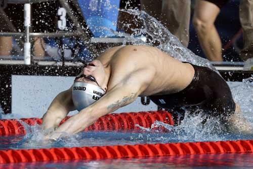 Thiago Pereira conquistou a medalha de prata nos 200 m costas na quarta-feira, dia 14 de Março, durante o Campeonato Sul-Americano de Natação Absoluto / Foto: Satiro Sodré/AGIF