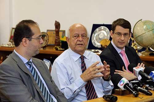 Dr. André Odarcgy, Coaracy Nunes Filho e Dr. Marcelo Frankling / Foto: Satiro Sodré/CBDA