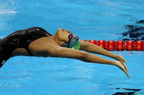 Etiene Medeiros no Mundial de Xangai. A brasileira foi um das atletas que já passou nas raias da também jovem competição mundial de juniores  / Foto: Satiro Sodré/AGIF