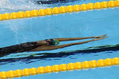 Etiene Medeiros no Mundial de Xangai. A brasileira foi um das atletas que já passou nas raias da também jovem competição mundial de juniores  / Foto: Satiro Sodré/AGIF