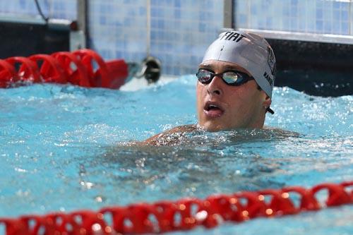 Daniel Orzechowski ajudou o Pinheiros no Revezamento 4 x 50m / Foto: Satiro Sodré/AGIF