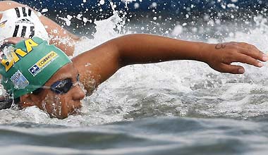 Além de ganhar a Copa do Mundo, Ana Marcela Cunha foi campeã do Campeonato Brasileiro e vencedora de várias provas em piscina / Foto: Satiro Sodré CBDA