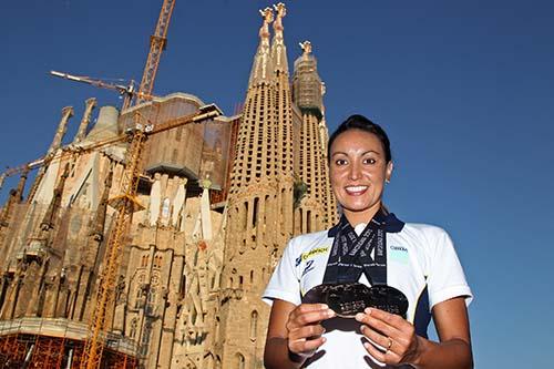 Poliana Okimoto é uma das atrações do Rei e Rainha do Mar, em Copacabana / Foto: Satiro Sodré