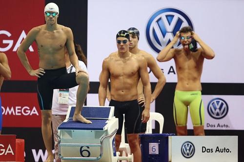 Revezamento 4x100m livre (Foto: Satiro Sodré / SSPress / CBDA)