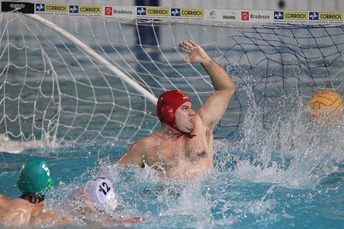 A primeira fase da Liga Nacional Bradesco-Correios de Polo Aquático foi encerrado neste feriado, dia 15 de novembro, na piscina do Sesi, com a classificação de Pinheiros, Sesi e Paulistano  / Foto: Satiro Sodré/CBDA