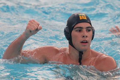 Esqueçam Ronaldinhos, Gugas e Cielos. Em Bauru, interior de São Paulo, quem agita a criançada que gosta de esporte são os jogadores da Seleção Brasileira Masculina de polo aquático / Foto: CBDA Divulgação