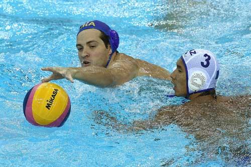 A seleção brasileira masculina de polo aquático viajou nesta 3ª feira, 13/9, para a Croácia, onde ficará até o dia 26/9 em treinamento integral visando os Jogos Pan-Americanos de Guadalajara / Foto: Satiro Sodré/AGIF