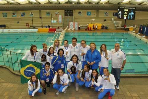 Seleção feminina de polo aquático garantiu a vaga para Barcelona / Foto: Divulgação CBDA