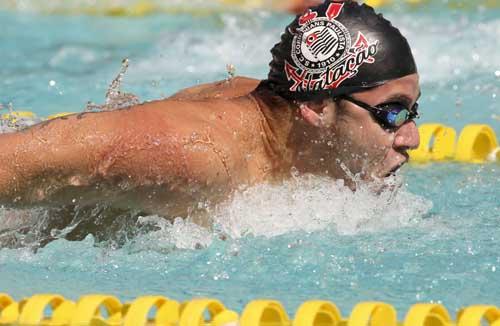 Nadador do Corinthians por muito pouco não venceu os 200 m medley. Atleta disputa vaga na final dos 100 m borboleta no início da noite / Foto: Gil Leonardi / ZDL