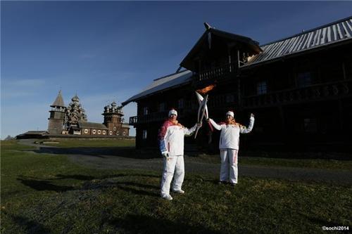 Revezamento da tocha olímpica Sochi 2014 / Foto: Sochi 2014