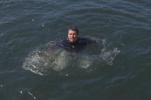 André Côrrea em mergulho na Baía de Guanabara / Foto: Reprodução / TV Globo