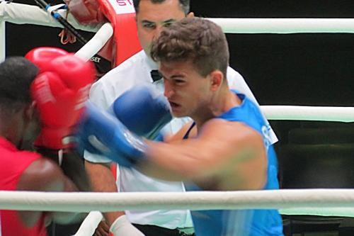 Atletas lutaram sem capacete nesta sexta-feira / Foto: Esporte Alternativo