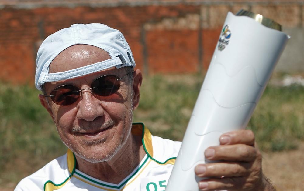 Artista plástico ressalta relevância da tocha e do envolvimento das crianças e adolescentes no espírito Olímpico / Foto: Rio 2016 / André Luiz Melo