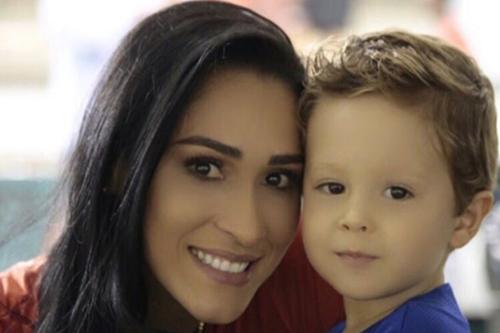 Jaqueline e seu filho, Arthur, de 2 anos / Foto: Arquivo Pessoal