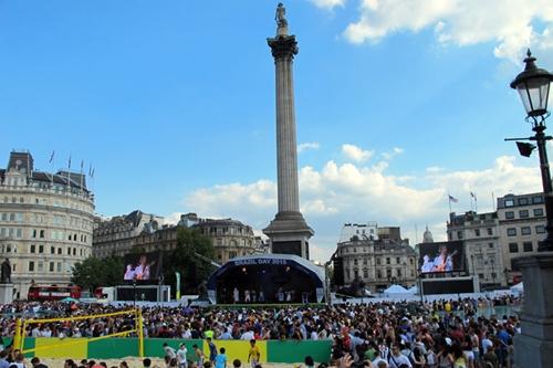 Trafalgar Square lotada / Foto: Foto: Liliam Chagas / Embaixada do Brasil em Londres