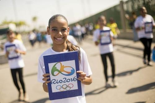 Desfile celebrou o marco de um ano para os Jogos Olímpicos Rio 2016 / Foto: Rio 2016 / Daniel Ramalho