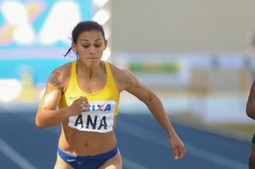 Ana Cláudia Lemos, à esquerda, pode ficar fora da Rio 2016 / Foto: Agência Luz / BM&FBOVESPA