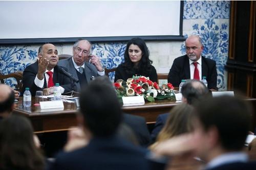 Reunião em Universidade portuguesa / Foto: Roberto Castro / ME