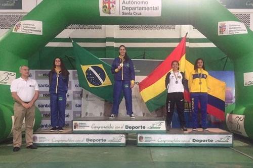 A atleta Anna Laura Prezzoti, de 15 anos, já é tetracampeã brasileira e, com essa vitória, garante a vaga no Campeonato Pan-Americano Sub-14, Cadete, Junior e Sub-21, em agosto na Argentina / Foto: Divulgação