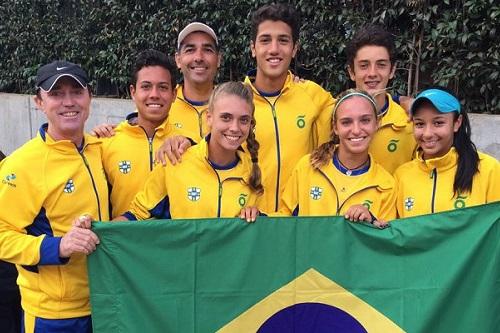 Equipe feminina perdeu para o país favorito ao título e amanhã enfrenta as peruanas / Foto: Divulgação