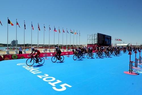 Competição de triatlo nos Jogos Europeus garantiu aos vencedores a classificação direta para as provas masculina e feminina do Rio 2016 / Foto: Getty Images / Dan Mullan