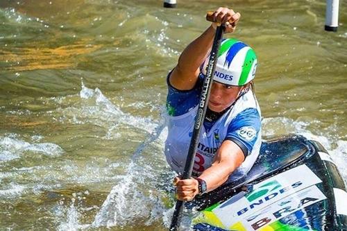 Atleta ficou com o bronze na categoria C1 na primeira etapa da Copa do Mundo realizada em Praga, na República Tcheca / Foto: Divulgação